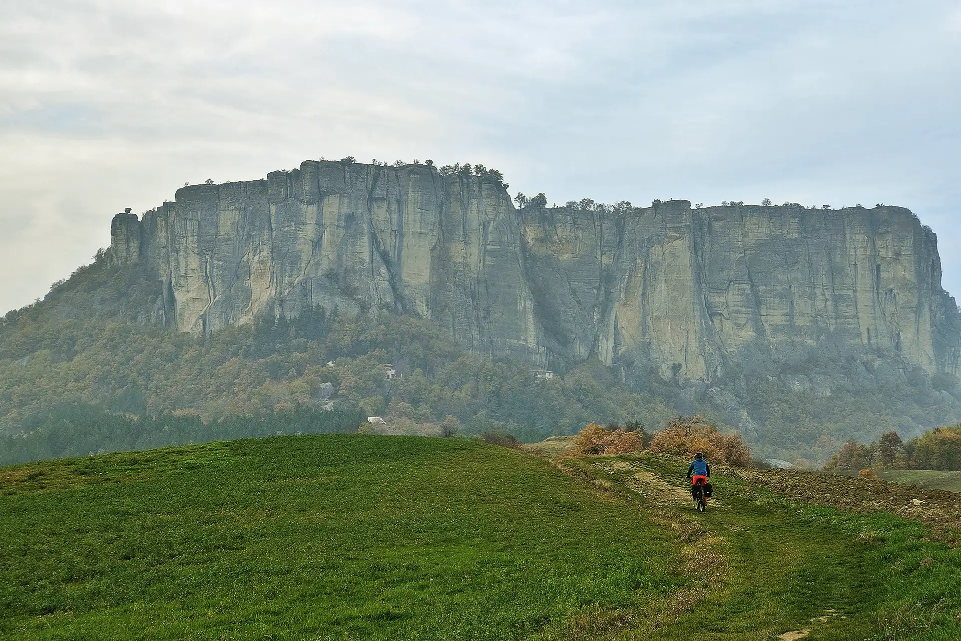 In bici al Purgatorio: 300 km in MTB sull'Appennino reggiano