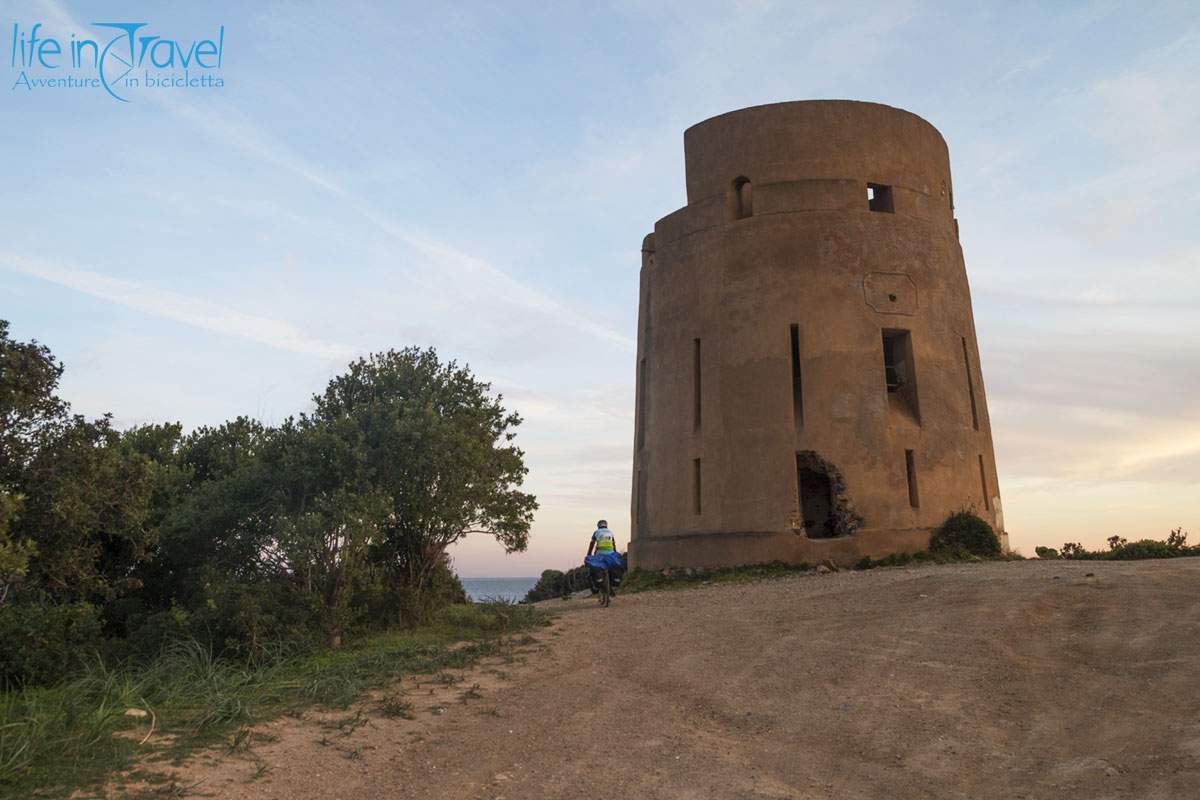 27 orientale sarda in bici torre san giovanni sarrala