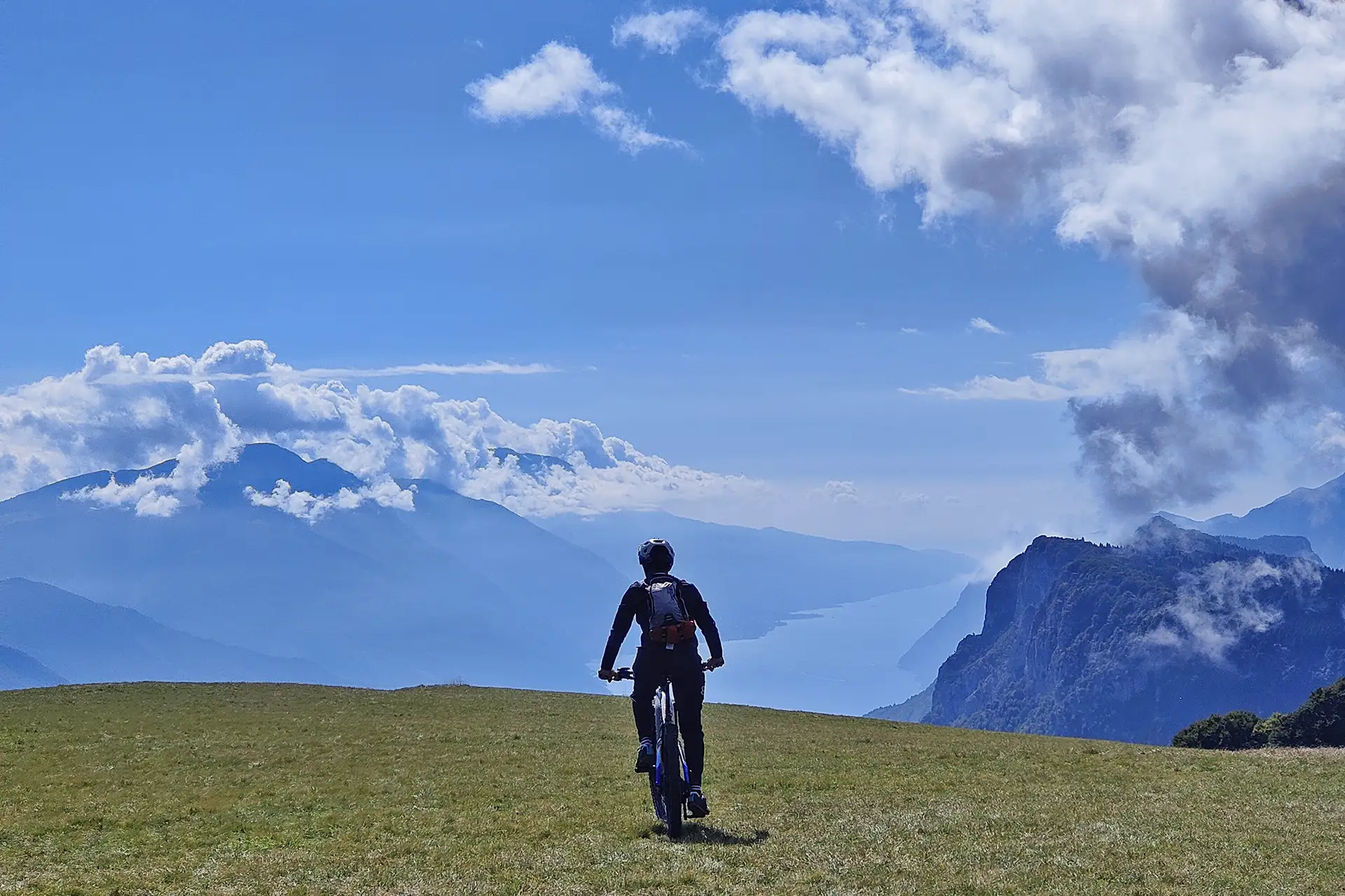 Monte Casale and val Lomasona: great MTB Tour from Comano Terme
