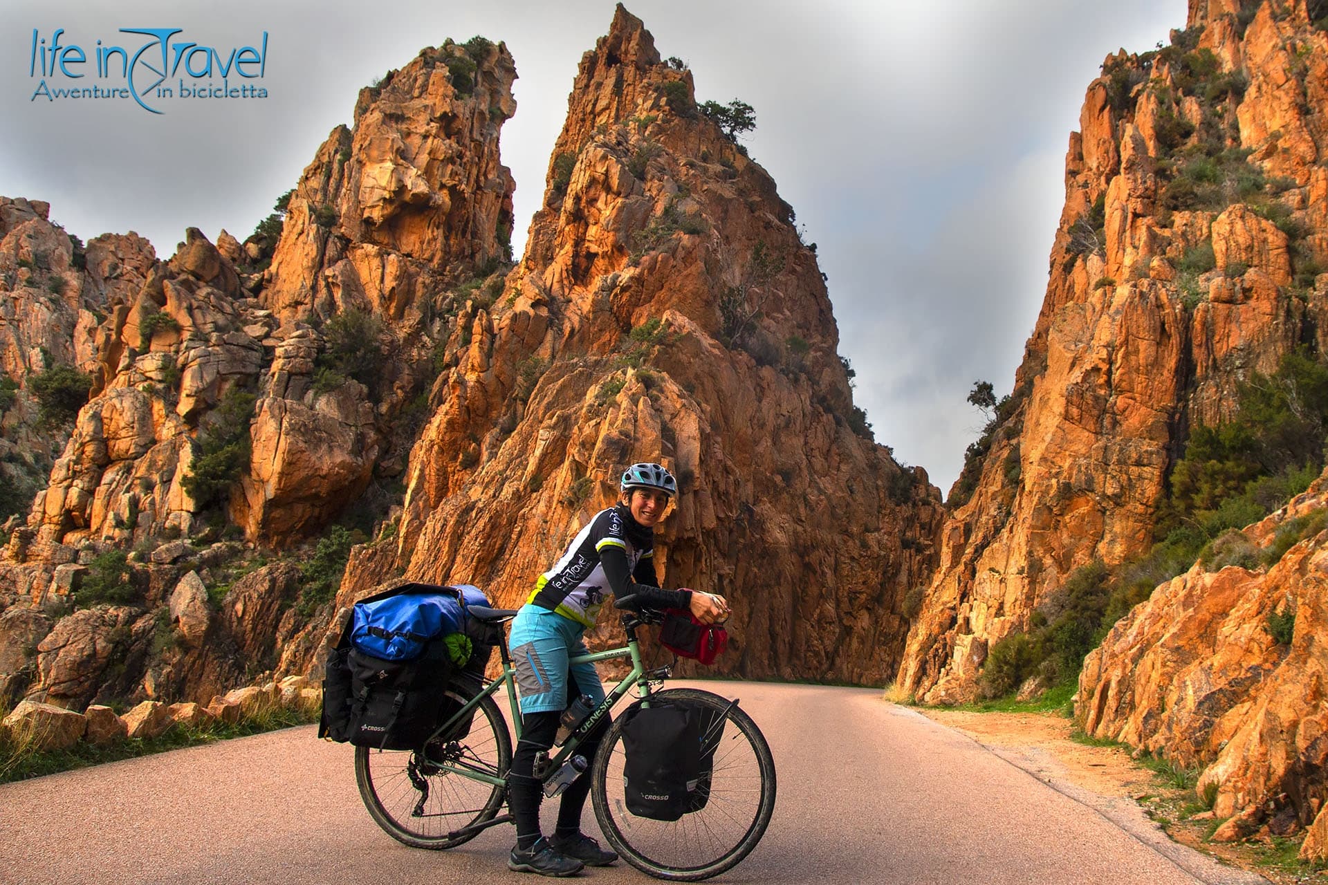 Distribuzione pesi e volumi nel cicloturismo classico