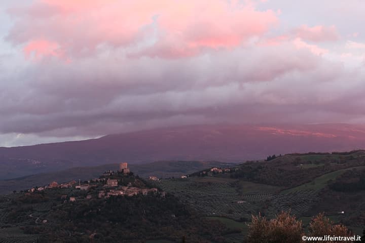 Val d'Orcia sulla Via Francigena Toscana