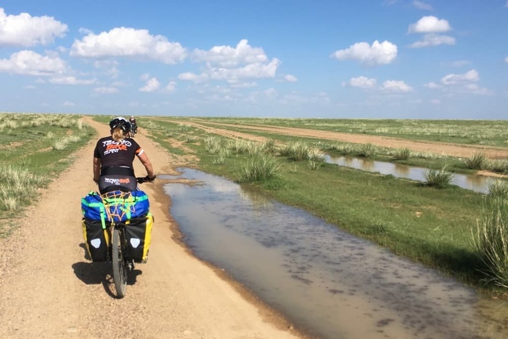 Gobi desert in bici