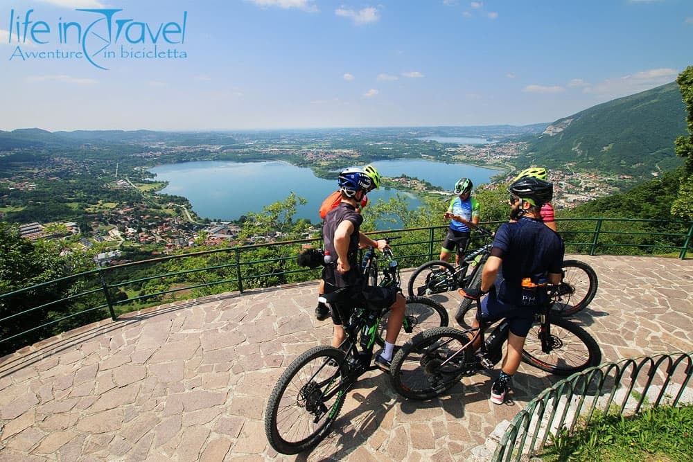 panorama sui laghetti della Brianza in bici