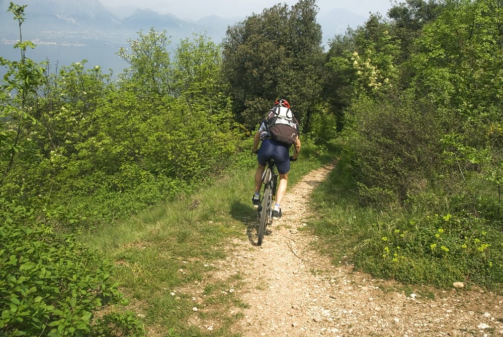 Garda MTB: anello del Monte Luppia e Crero