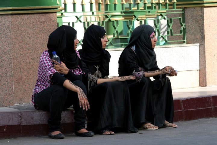 Ragazze a Il Cairo