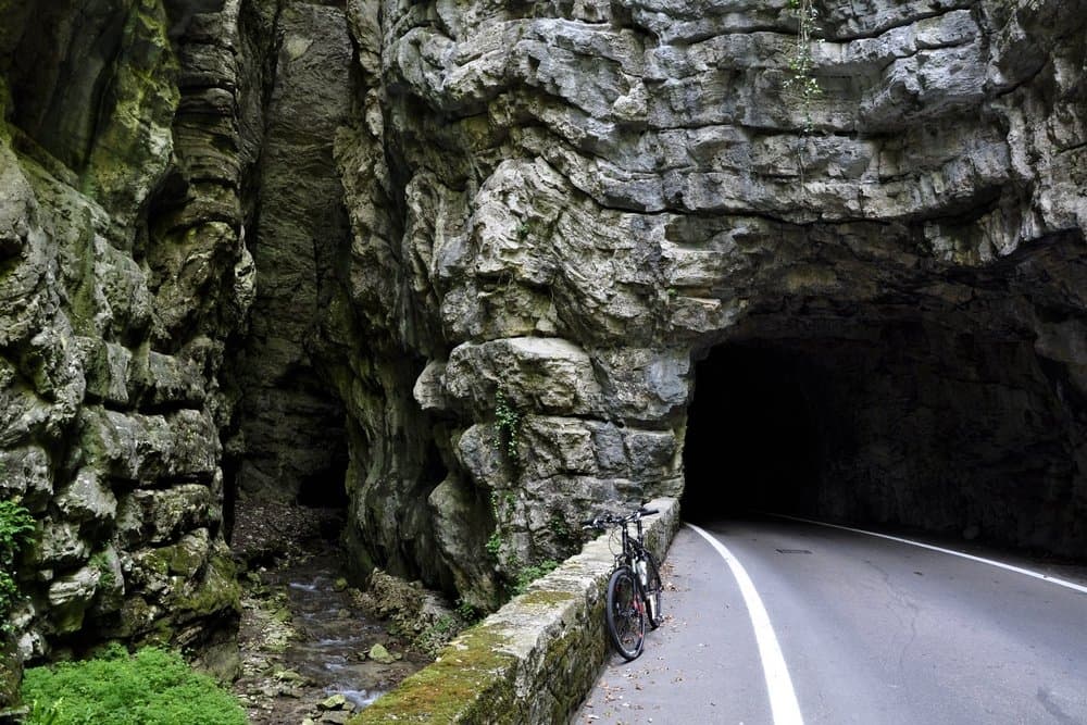 Gardesana occidentale in bici