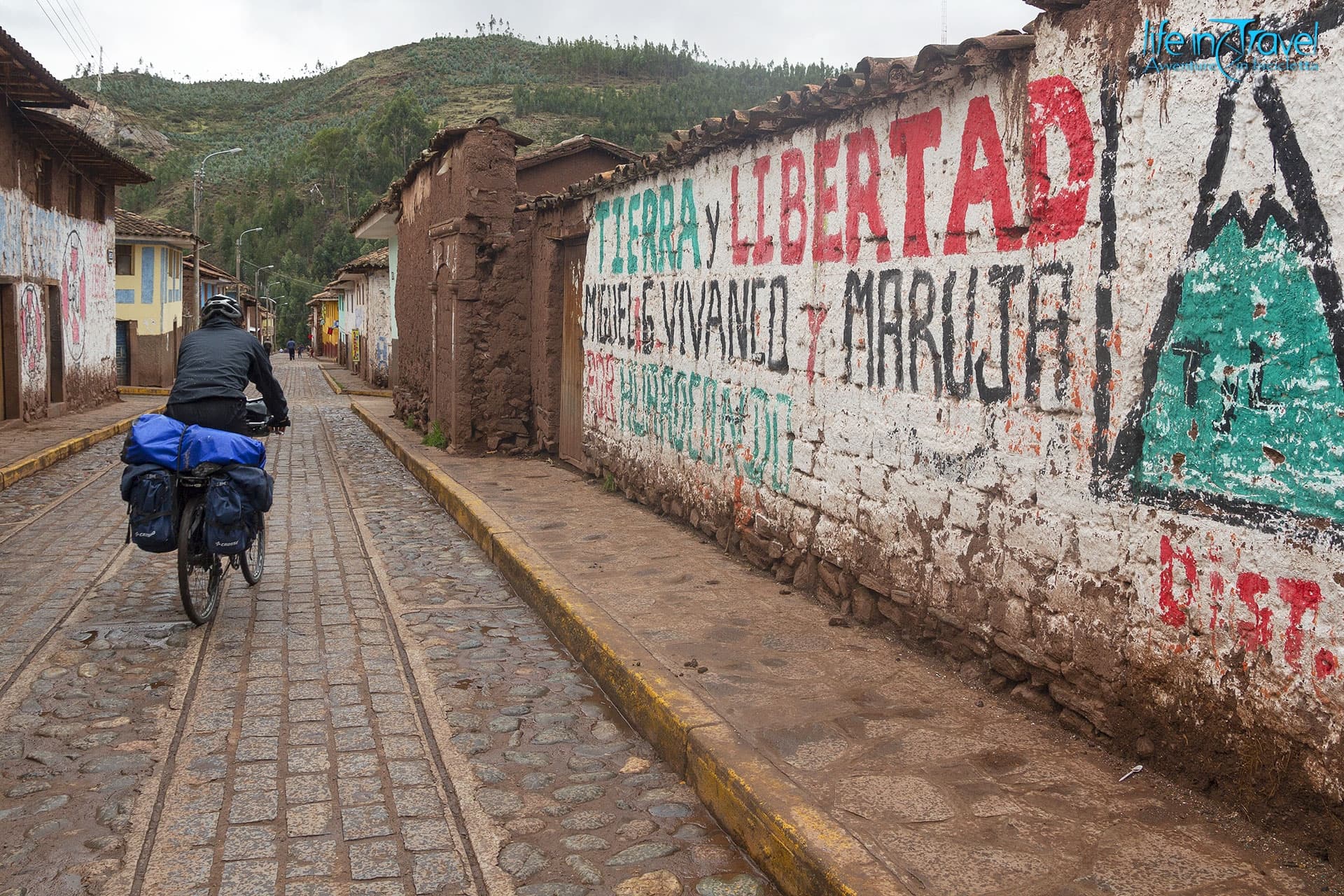 Tierra y libertad