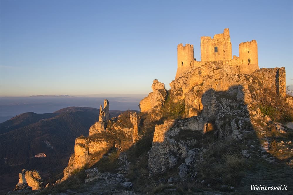 Rocca Calascio all'alba