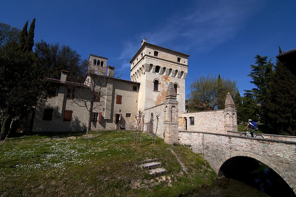 Abbazia S. Maria in Sylvis di Sesto al Reghena in bici