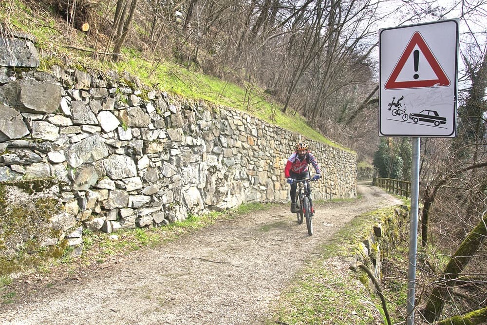 Sicurezza sulle strade in bicicletta