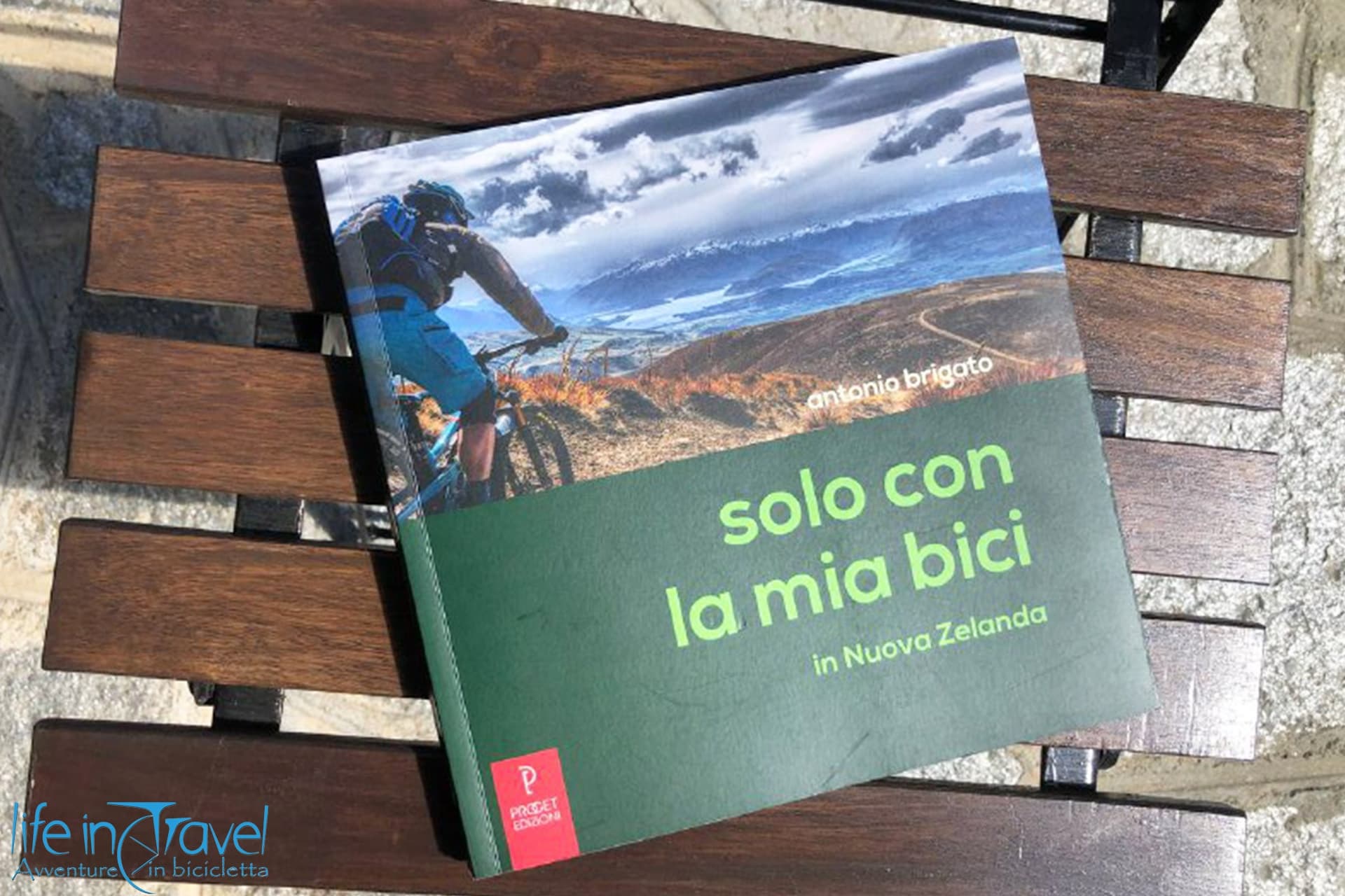 Solo con la mia bici in Nuova Zelanda, di Antonio Brigato