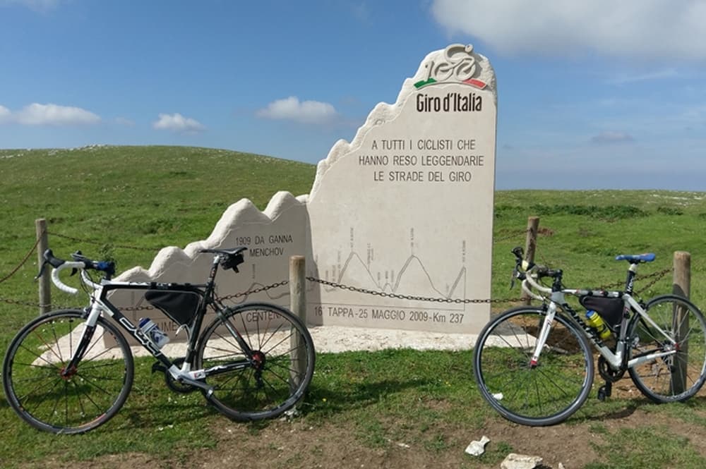 Trittico montano pesarese in bici: Monte Catria, Monte Petrano e Monte Nerone