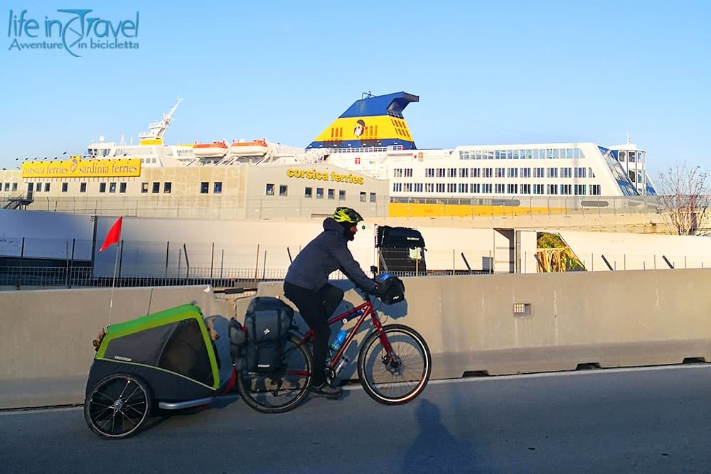 Viaggiare in traghetto con il cane