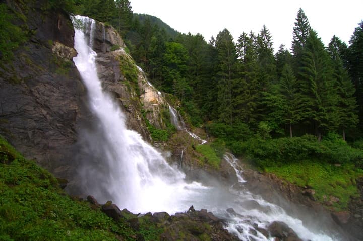 Cascate val di Genova