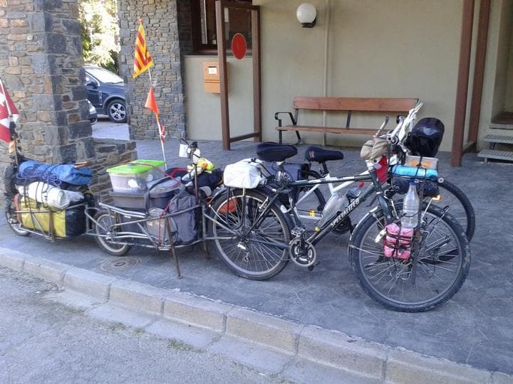 viaggio-in-bici-con-carrello-doppio