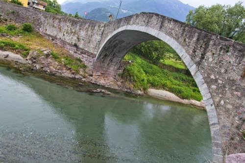 Ponte schiena d&#039;Asino a Darfo