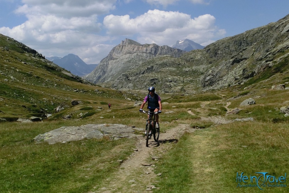 Lago del Moncenisio  in MTB